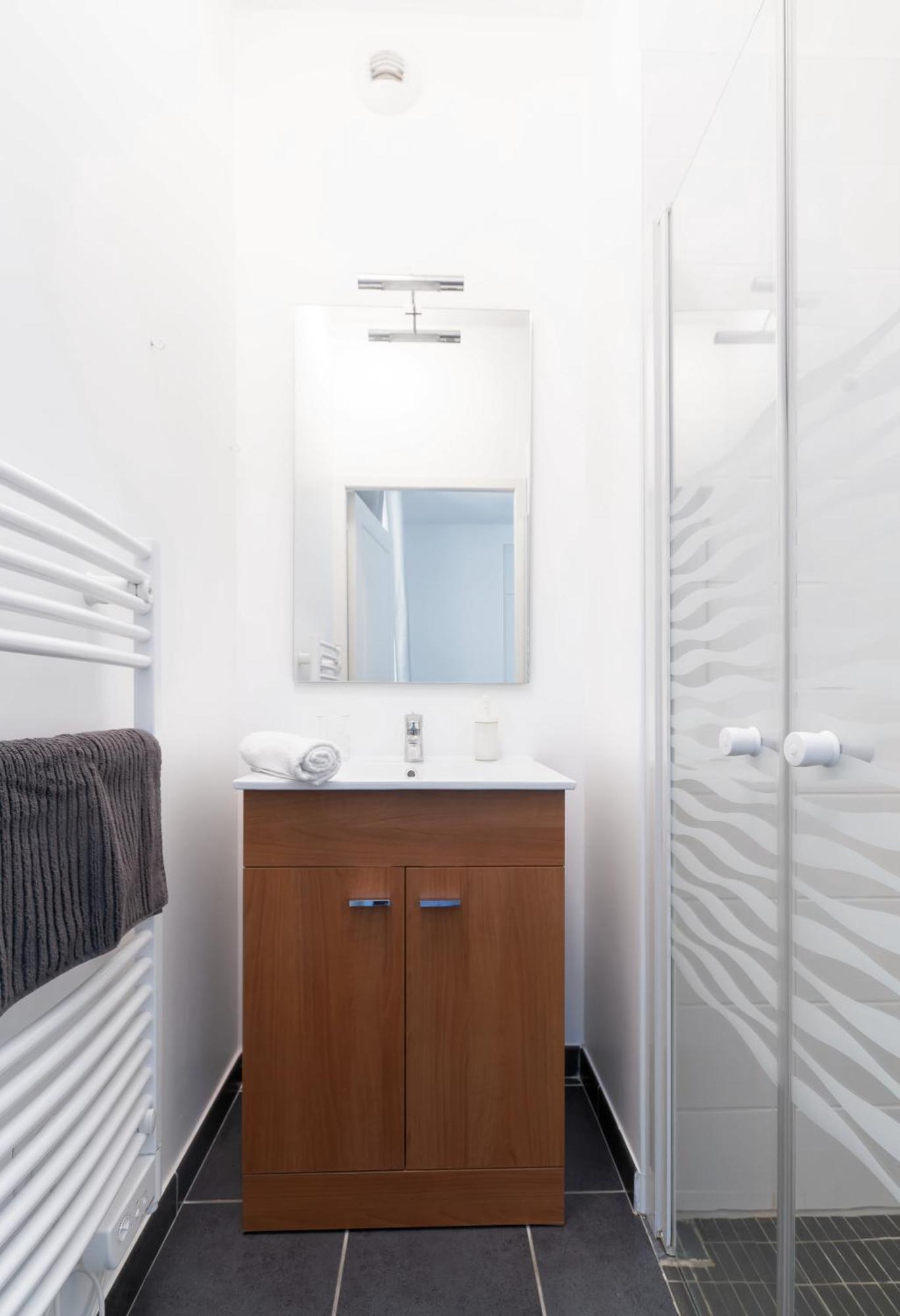 Le Brit - Grand Appartement Design, 3 Chambres, Centre Ville Vichy Eksteriør bilde