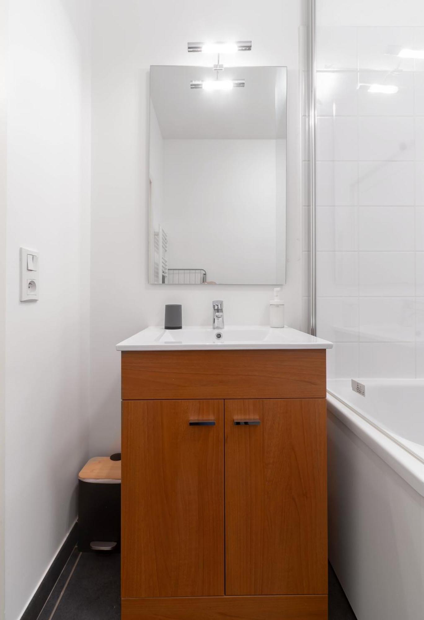 Le Brit - Grand Appartement Design, 3 Chambres, Centre Ville Vichy Eksteriør bilde