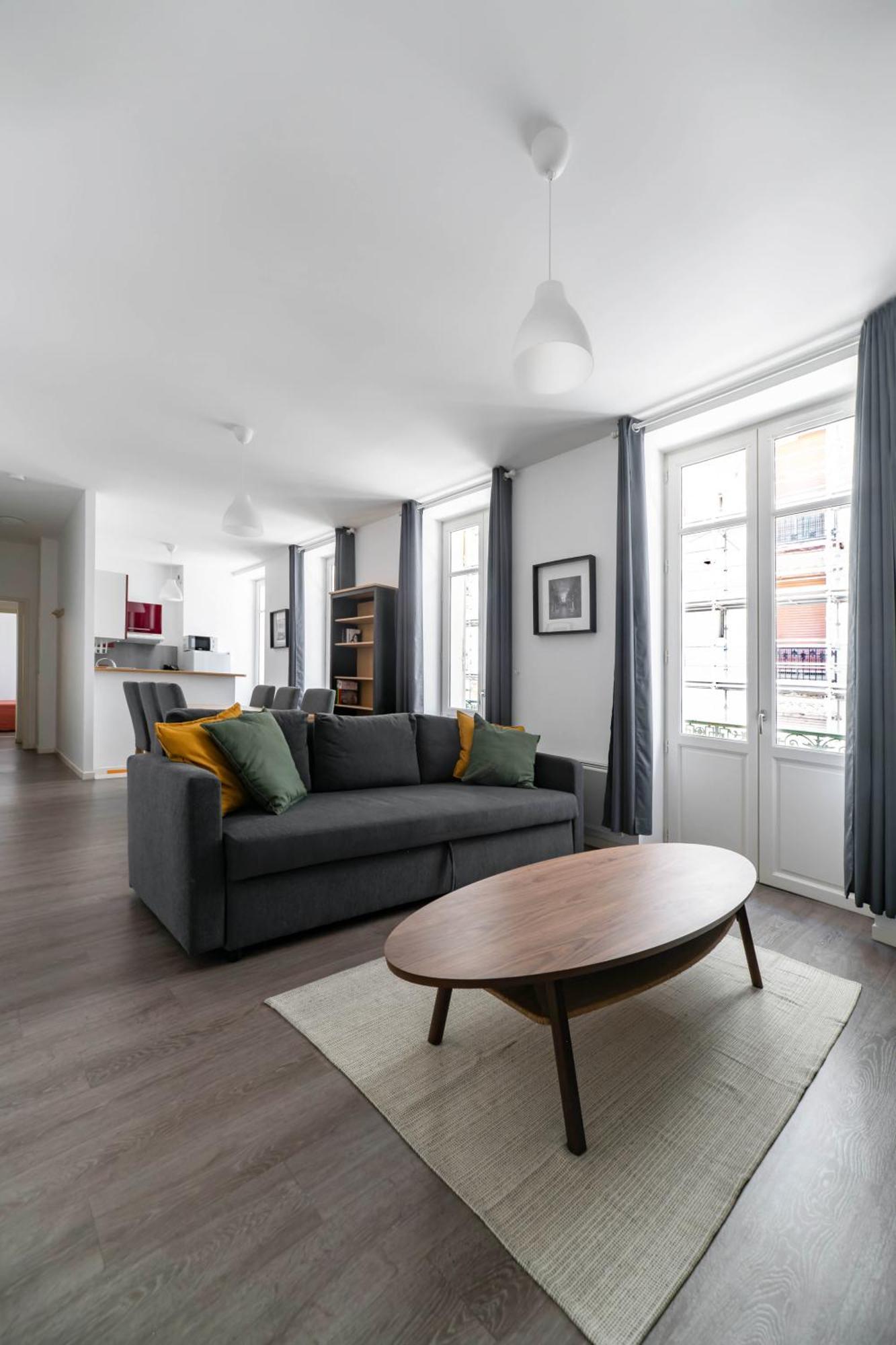 Le Brit - Grand Appartement Design, 3 Chambres, Centre Ville Vichy Eksteriør bilde
